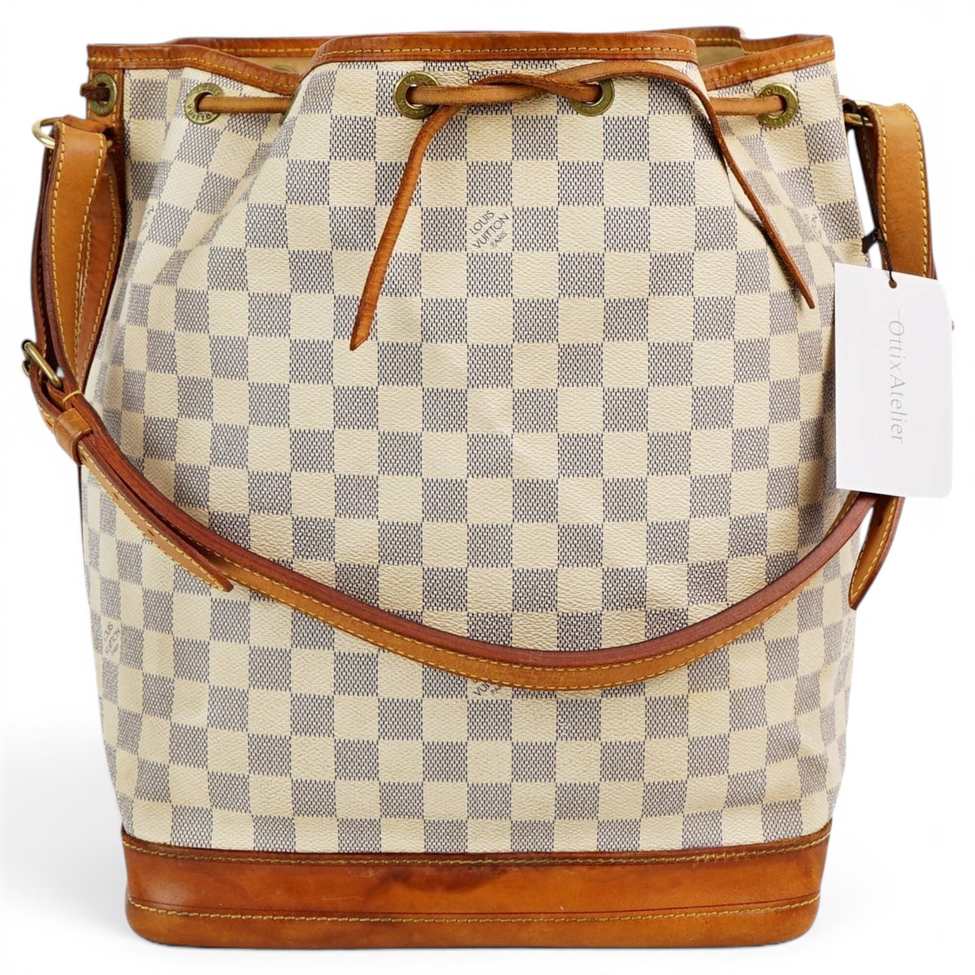 Noé leather handbag