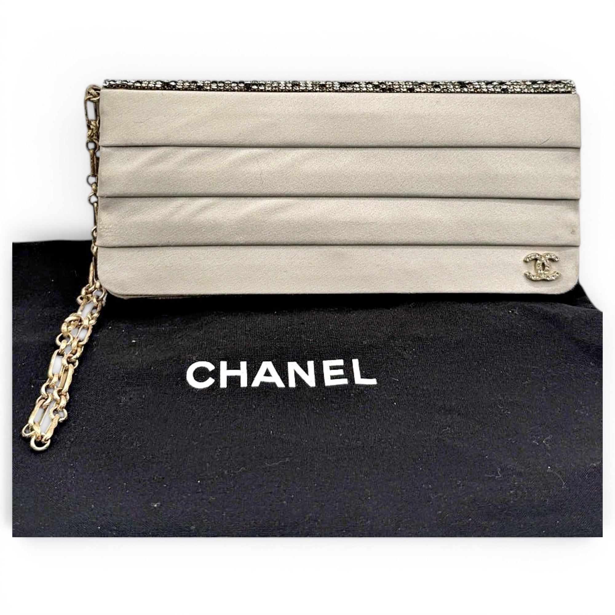 Leather clutch bag