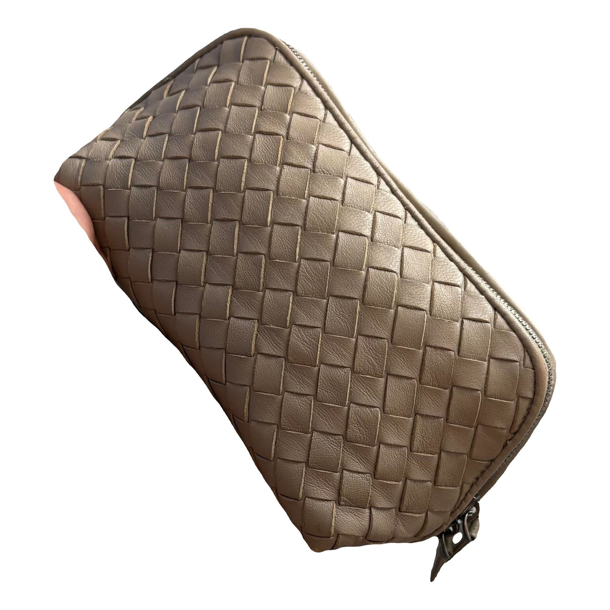 Bottega Veneta Pochette Knot leather clutch bag