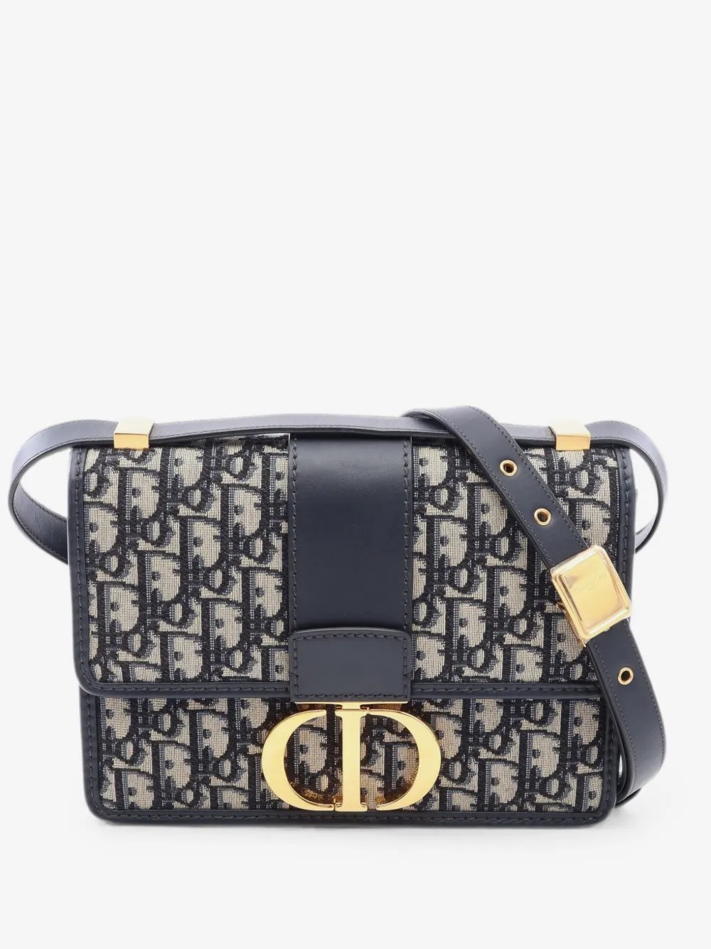 2010s 30 Montaigne shoulder bag