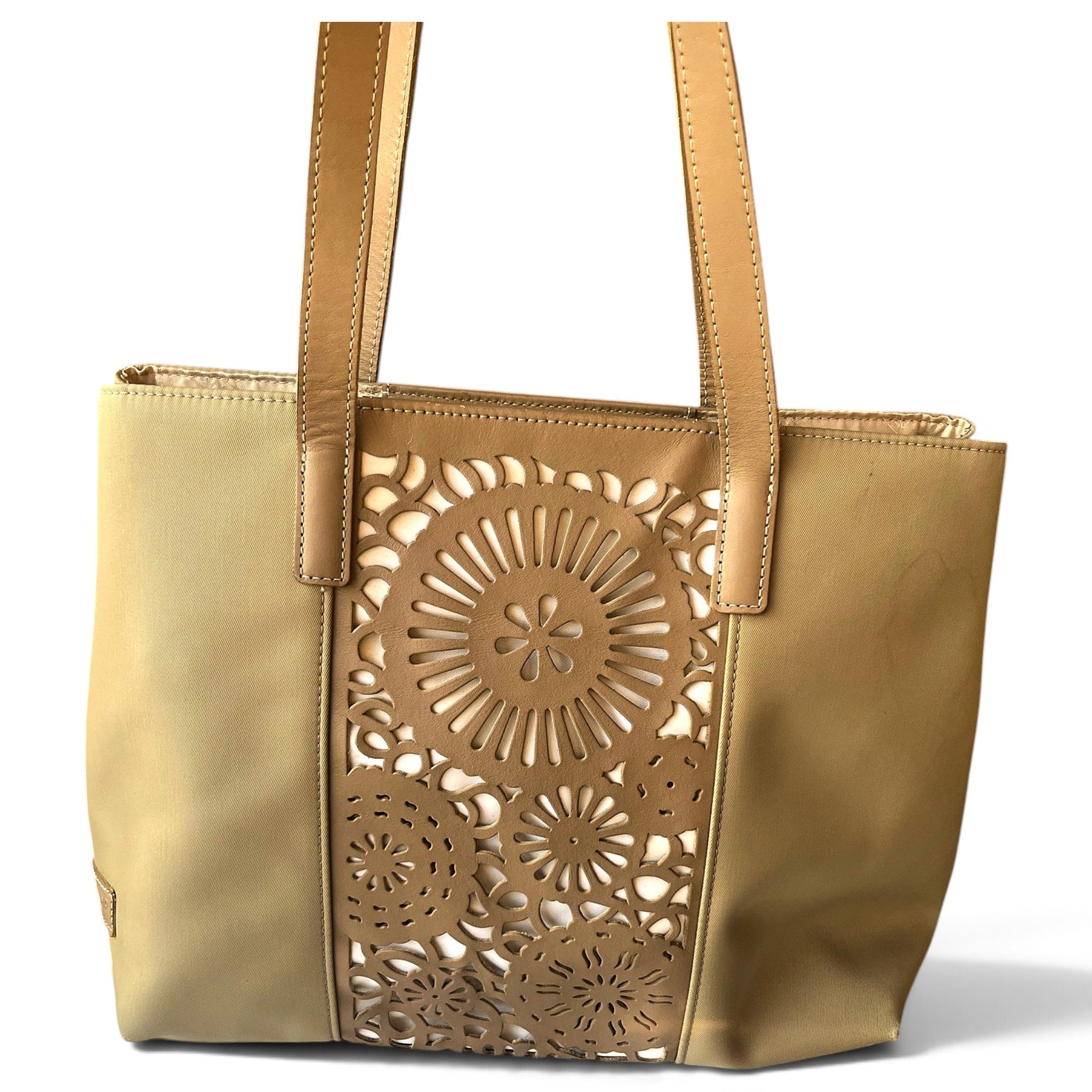 Leather handbag