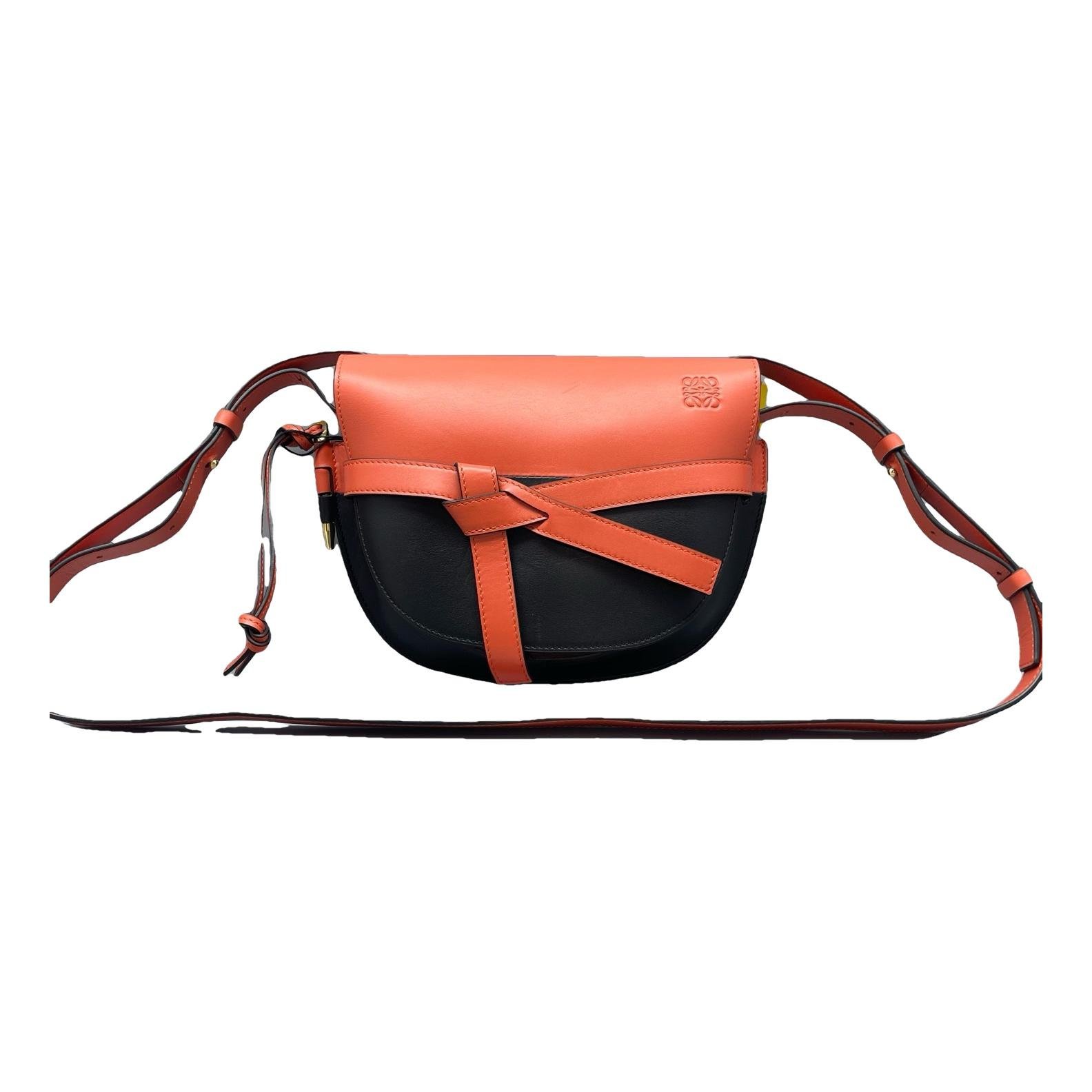 Gate leather handbag