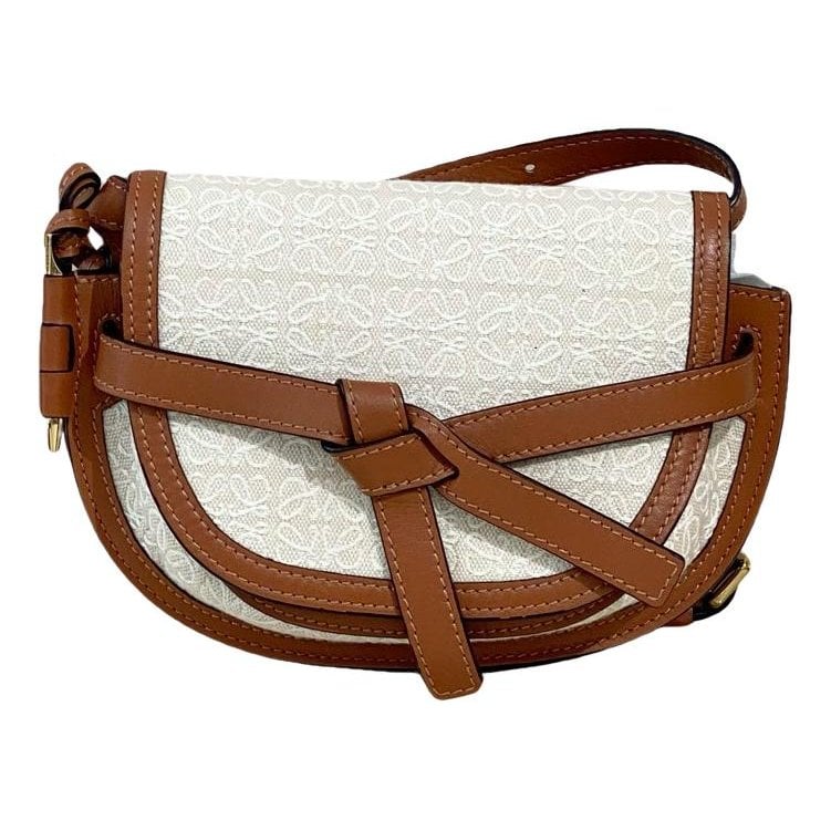 Gate cloth crossbody bag