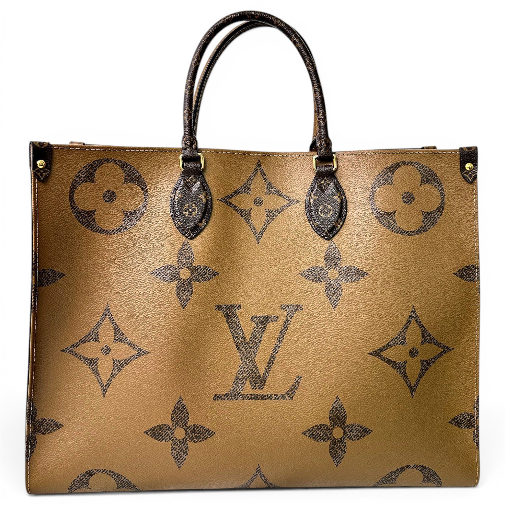 Onthego leather handbag