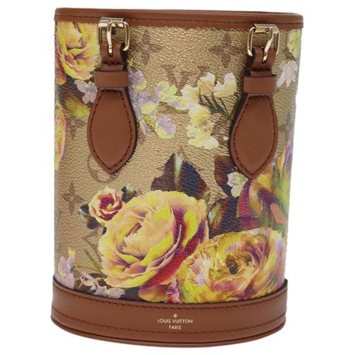Bucket leather handbag