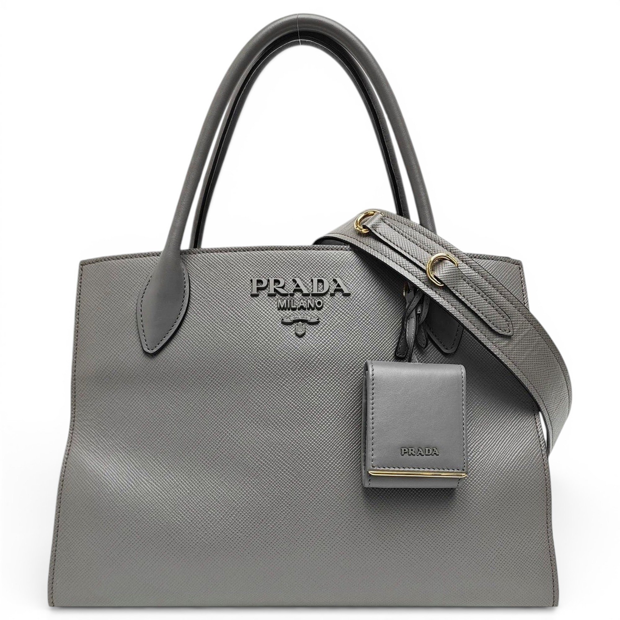 Monochrome leather handbag