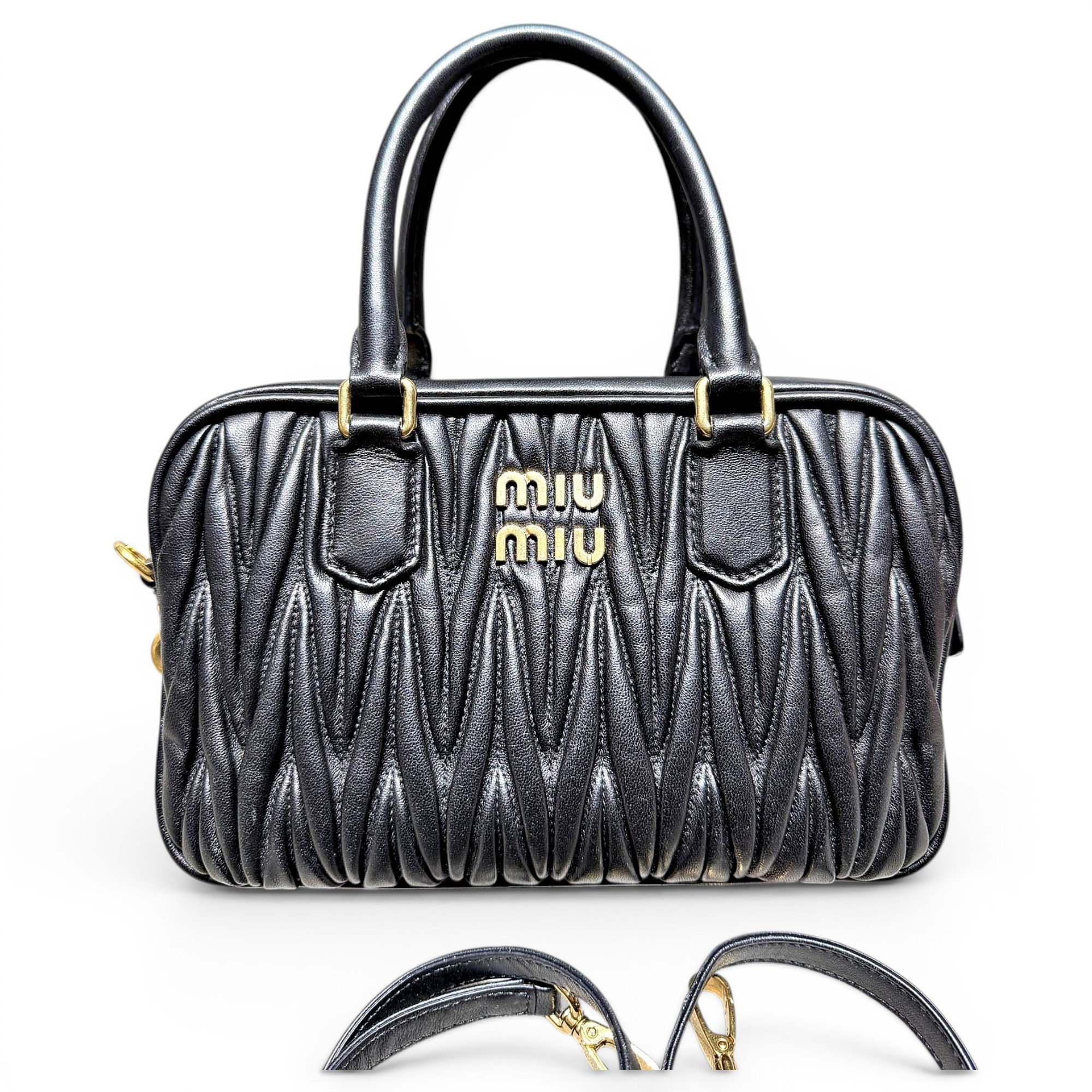 Leather handbag