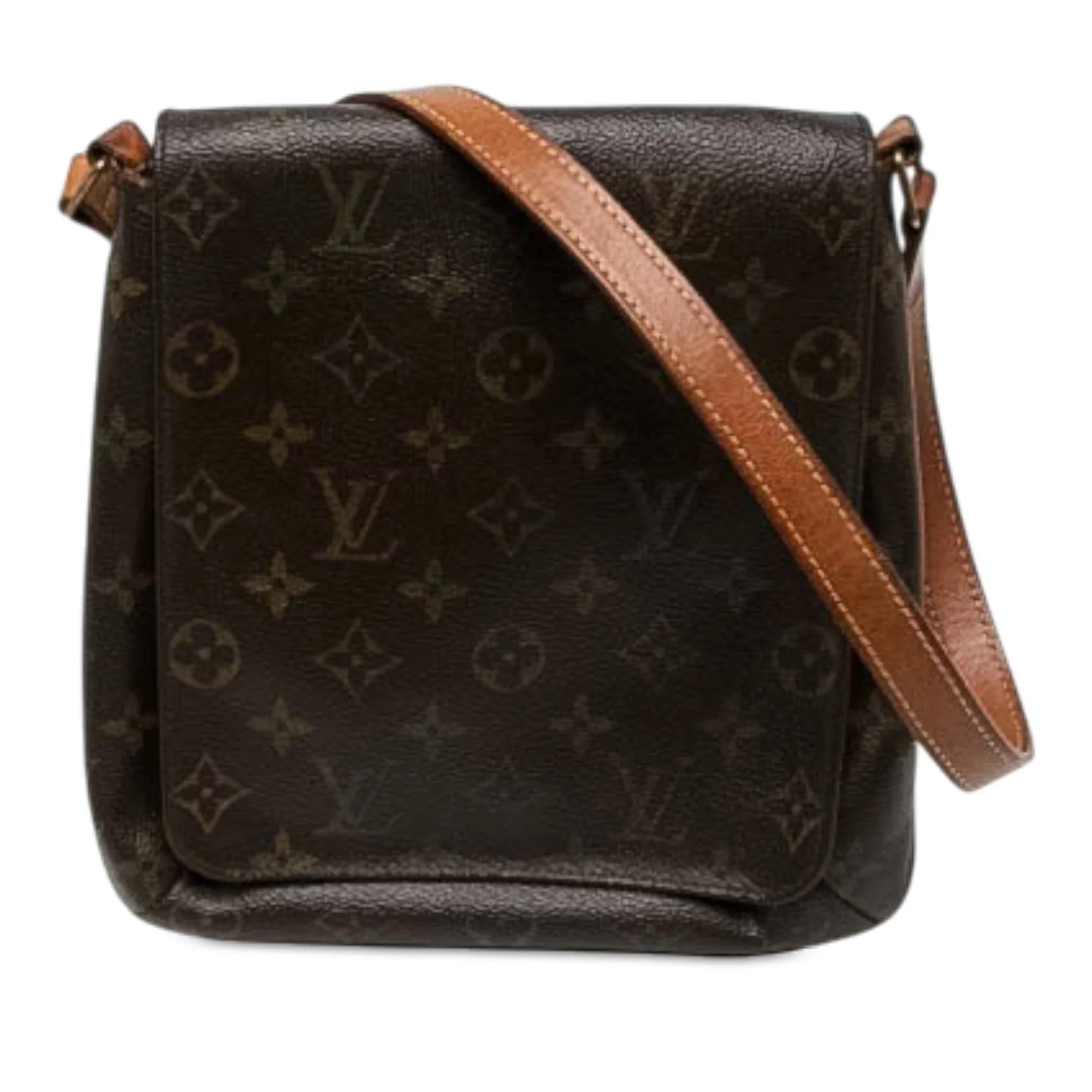 Musette cloth handbag