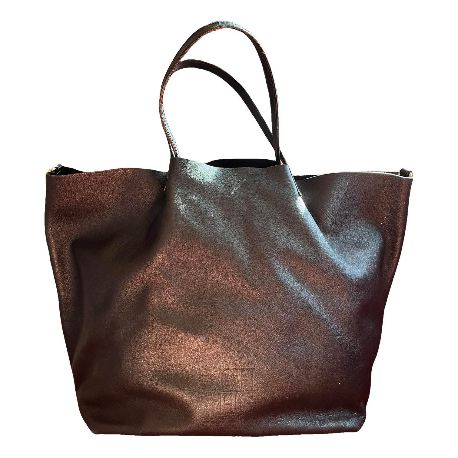 Leather travel bag