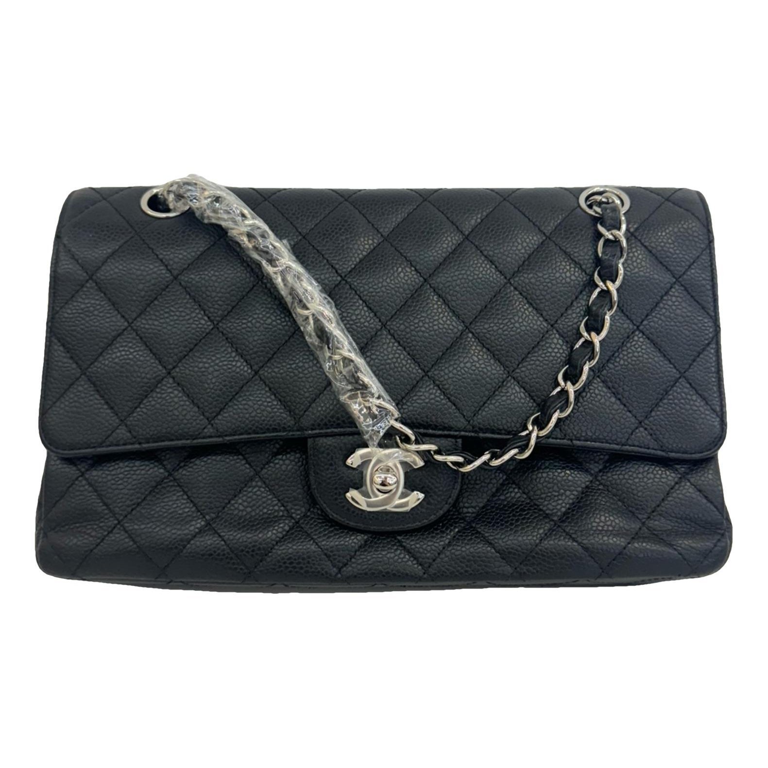 Timeless/Classique leather crossbody bag
