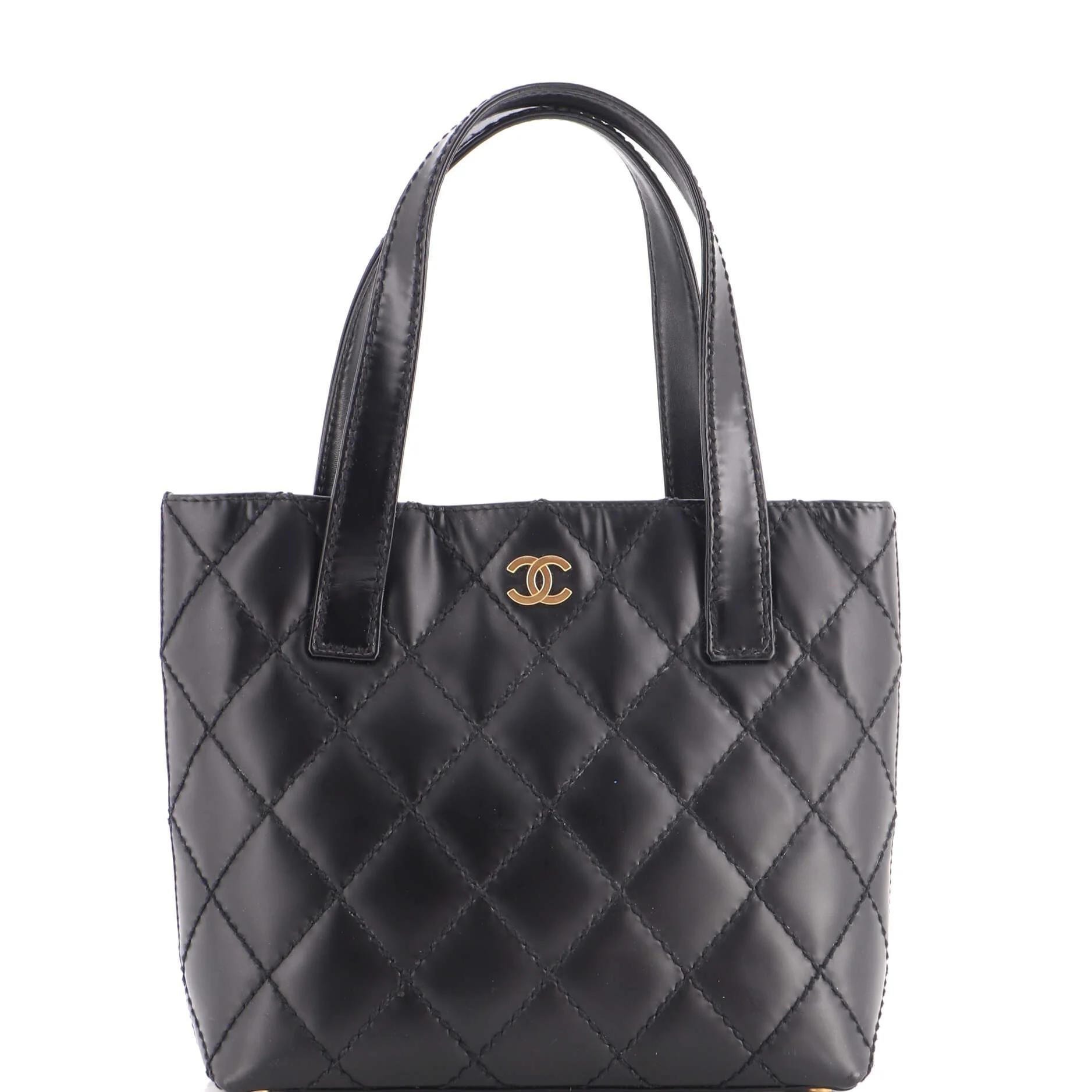 Chanel Leather tote