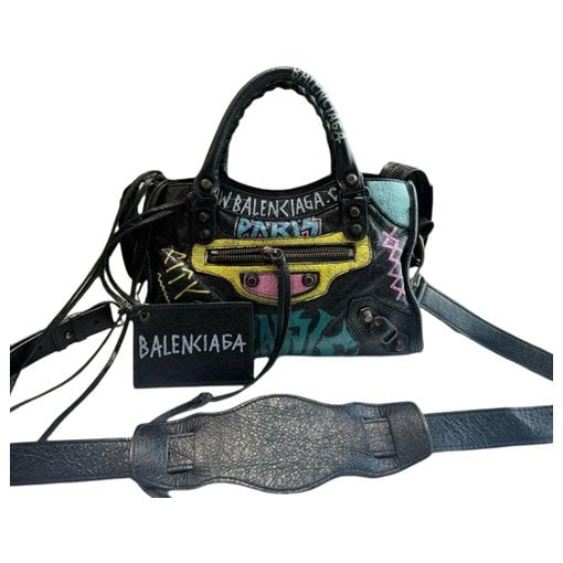City leather handbag