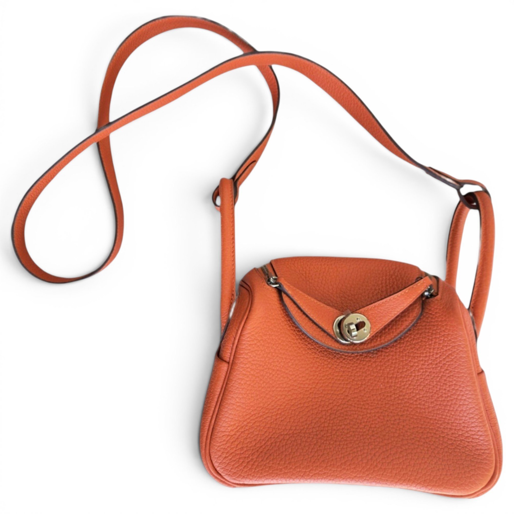 Lindy leather handbag