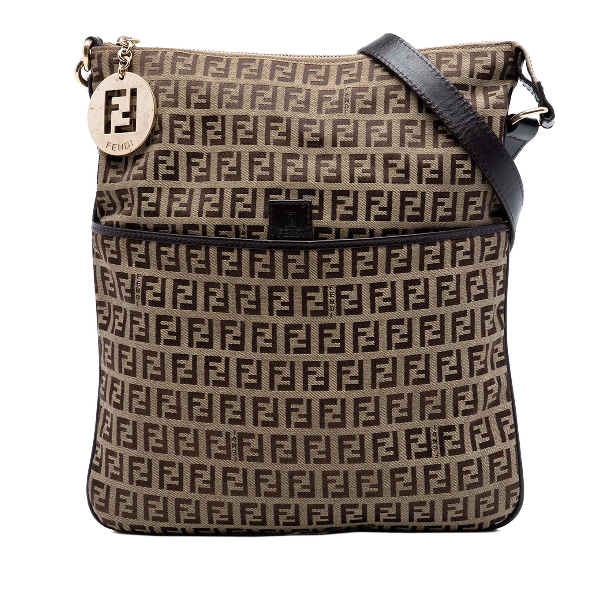 Pocket leather handbag