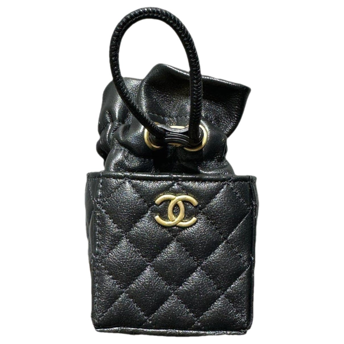 Gabrielle Bucket leather handbag