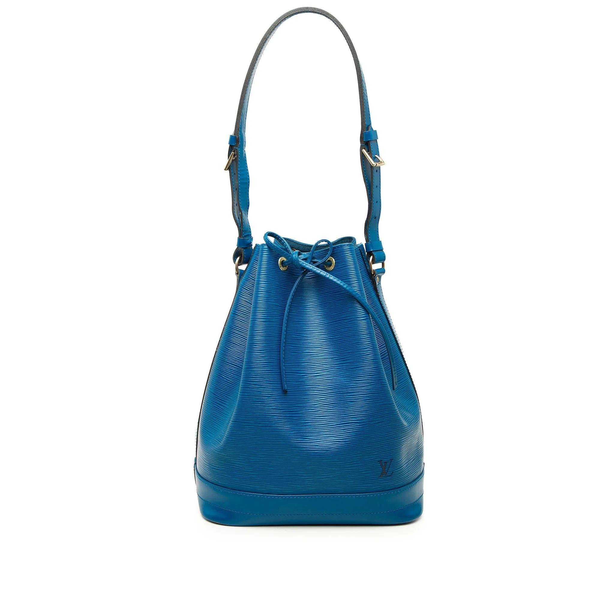Bucket leather bag