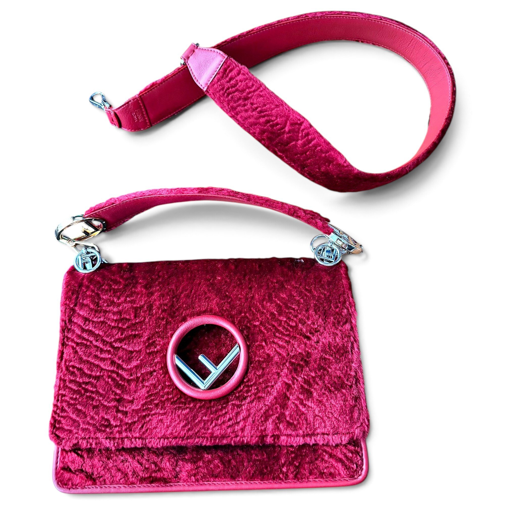Kan I Logo leather handbag
