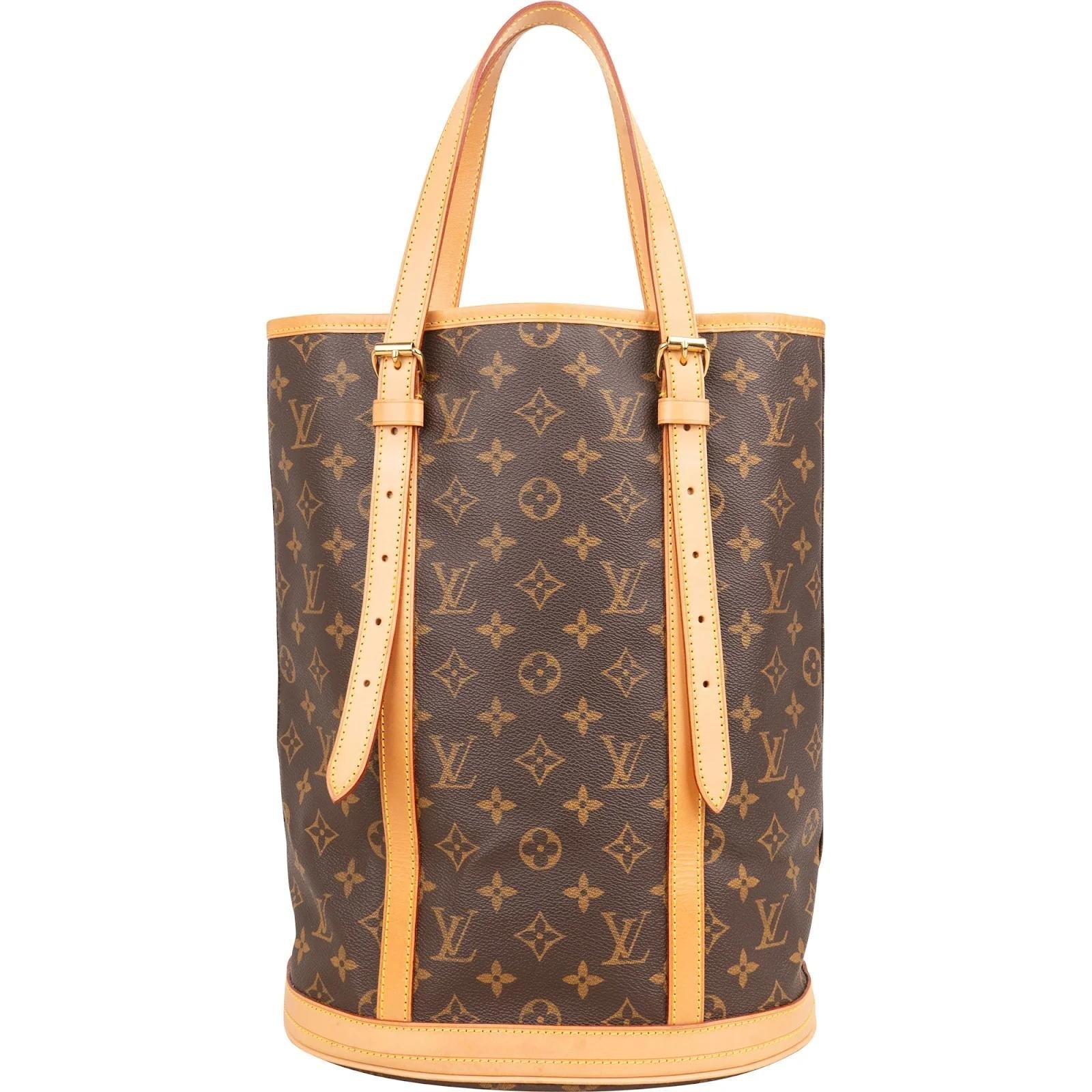 Bucket leather handbag