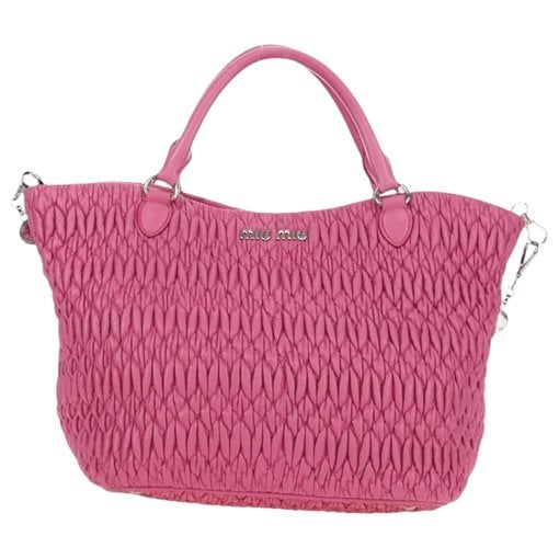 Matelassé leather handbag