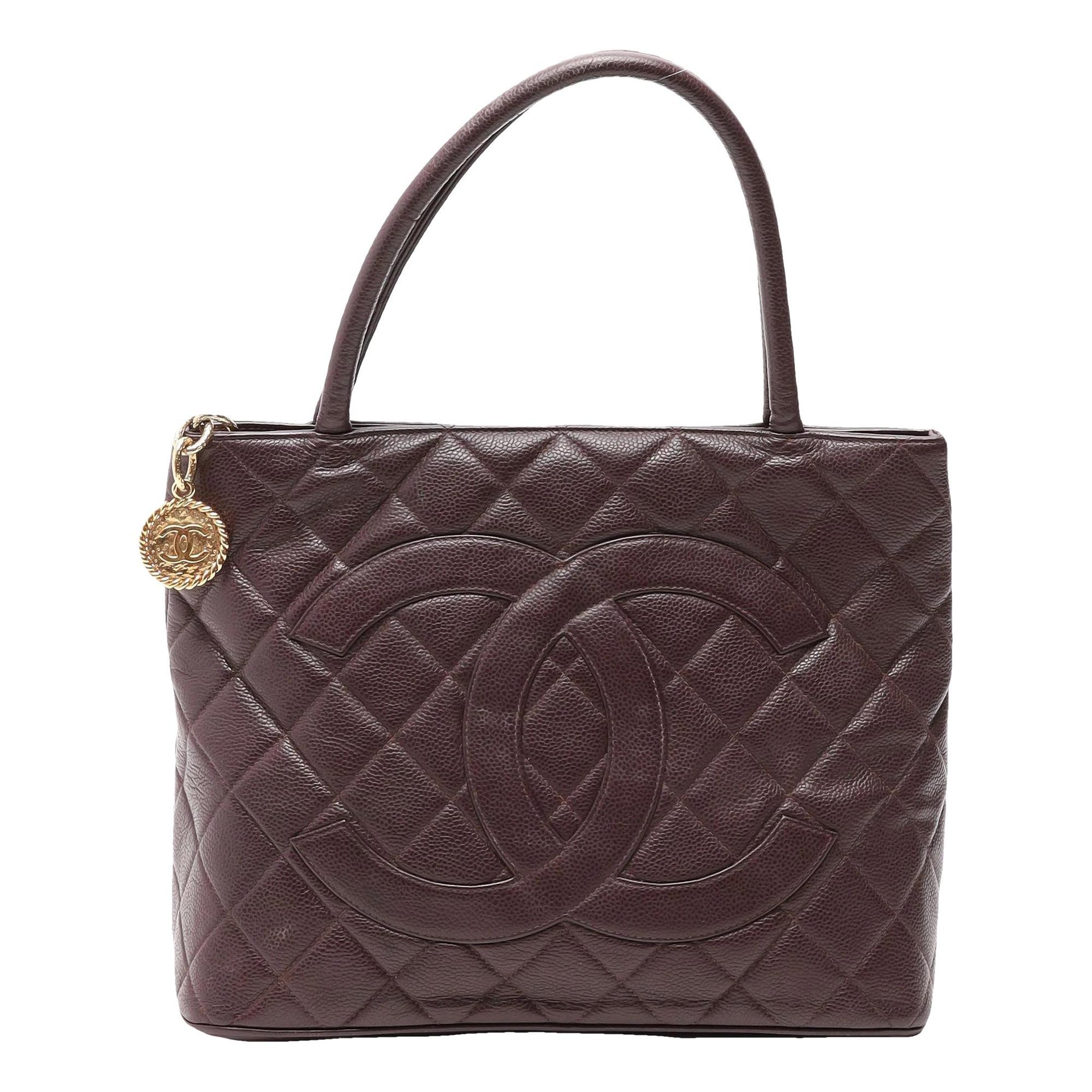 Médaillon leather tote