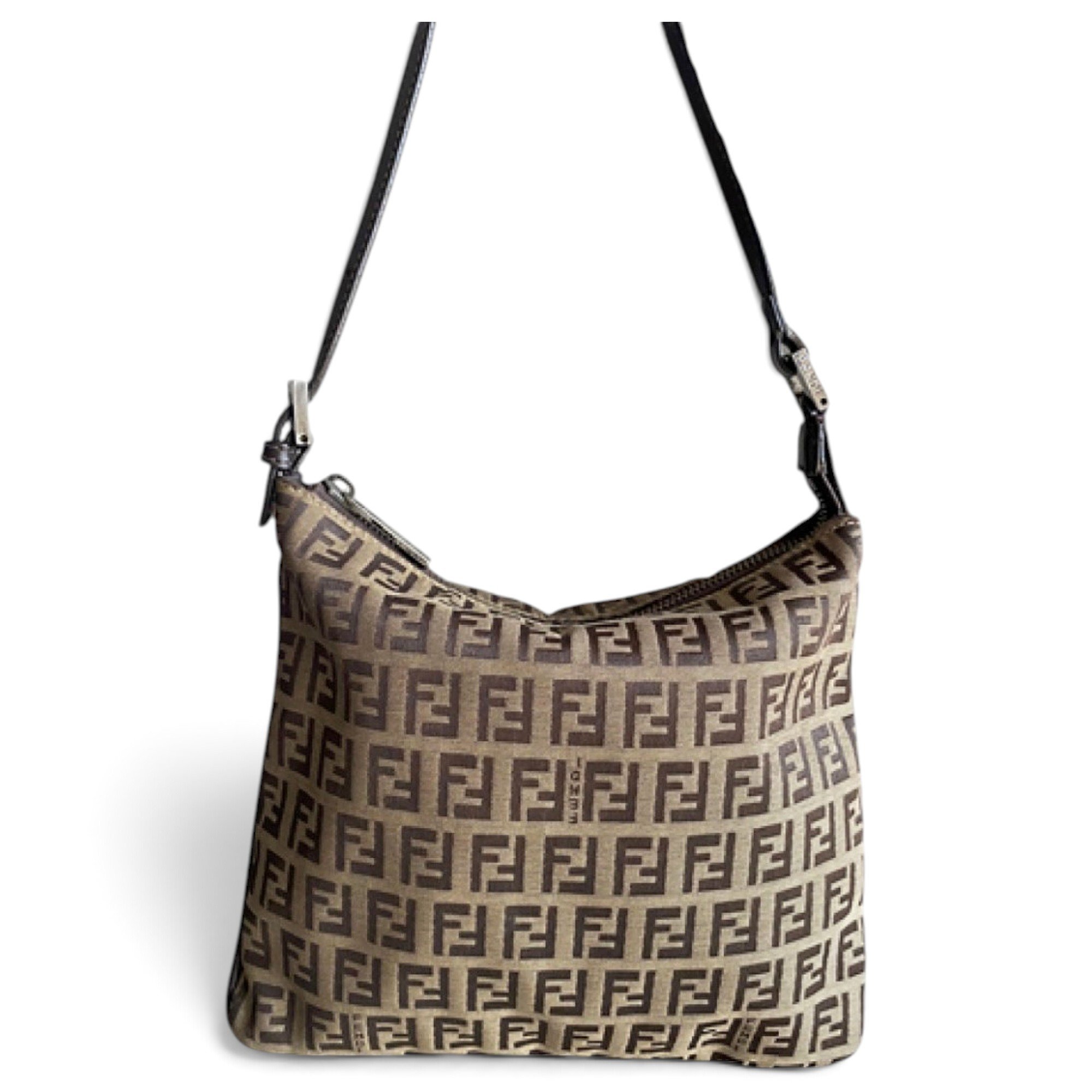 Baguette cloth handbag