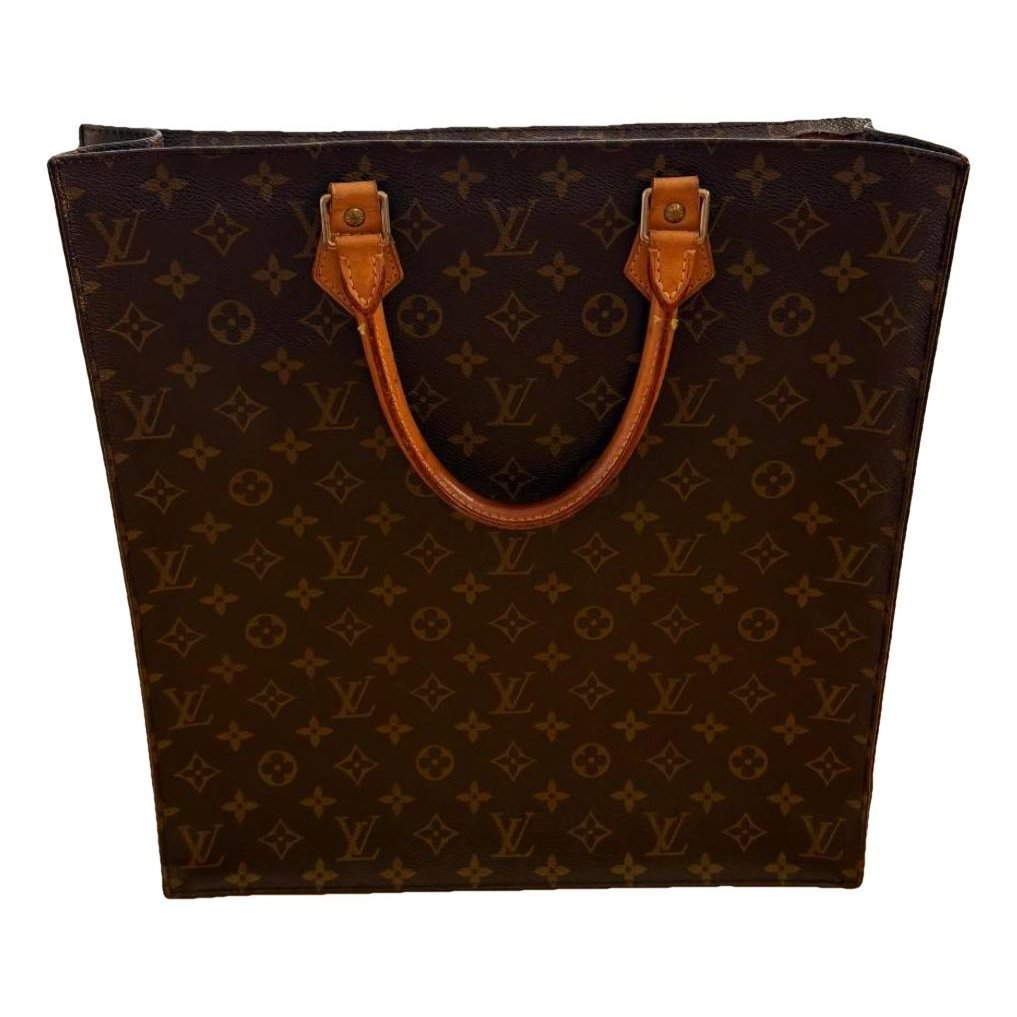 Leather tote