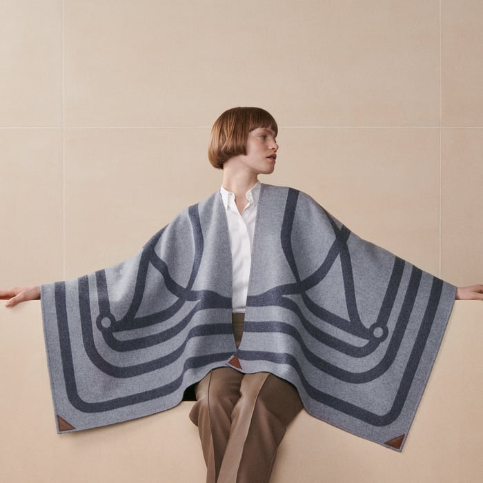 Voltige Double Face Poncho