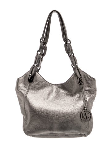 Signature Shoulder Bag
