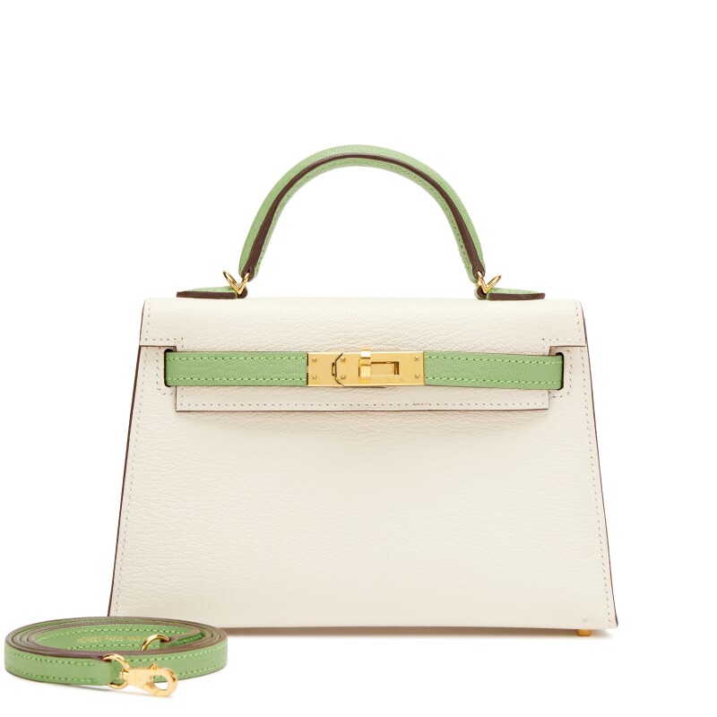 Hermes Nata and Vert Criquet Chèvre Mysore Bi-color HSS Mini Kelly 20 II Gold Hardware, 2023