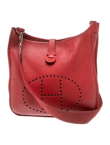 Clemence Evelyne I 33