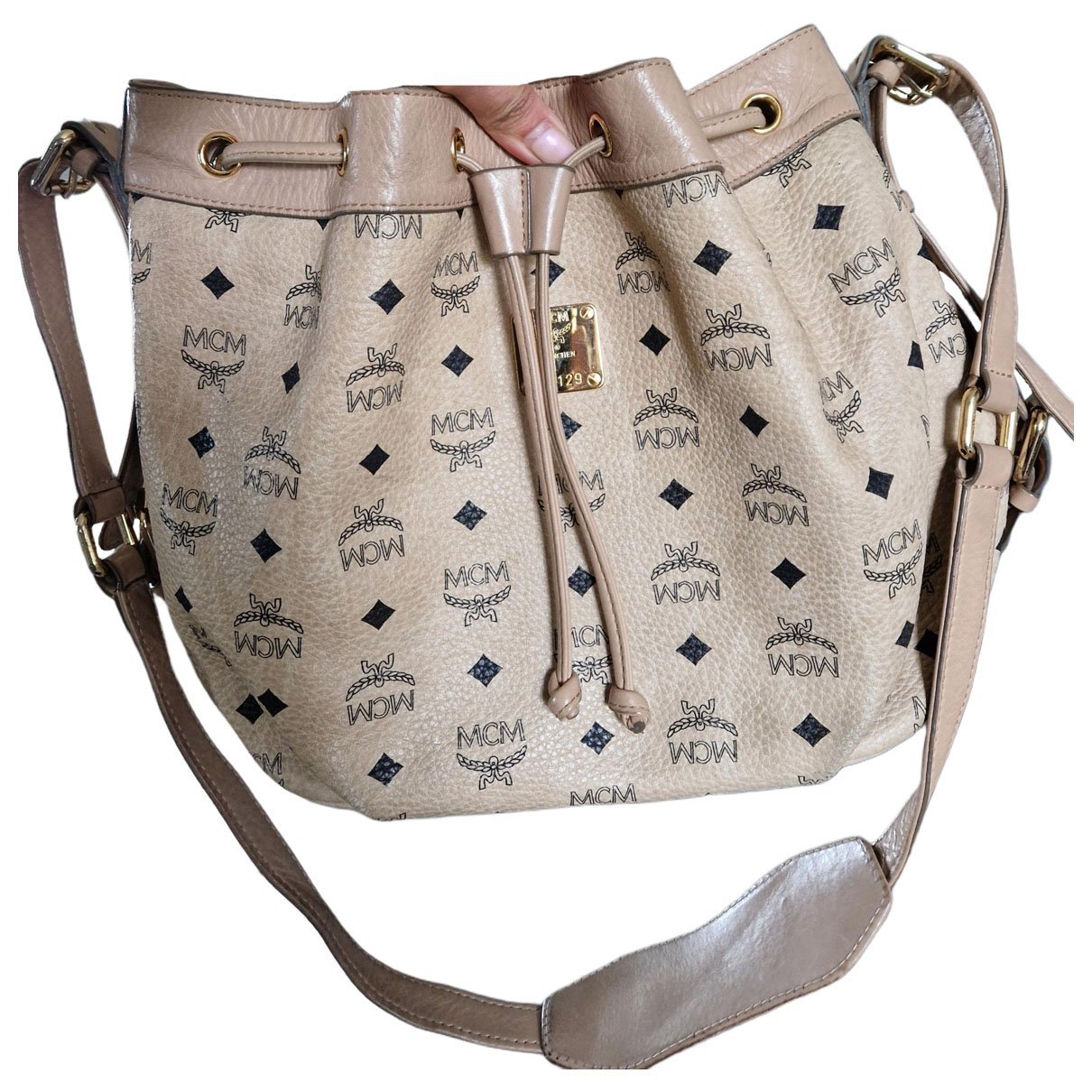 Heritage Drawstring leather crossbody bag