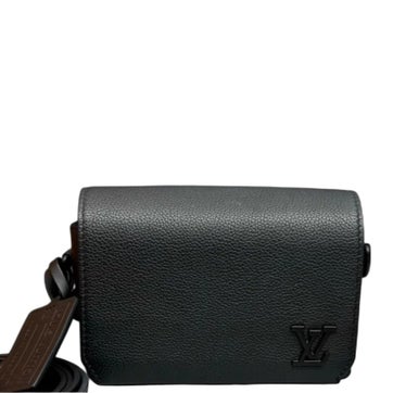 Taurillon Leather Fastline Wearable Wallet