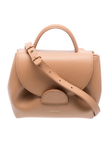 Leather Numéro un Nano