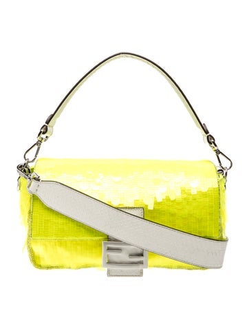 Sequins Baguette 2023