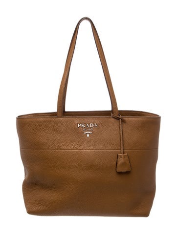 Vitello Daino Leather Tote