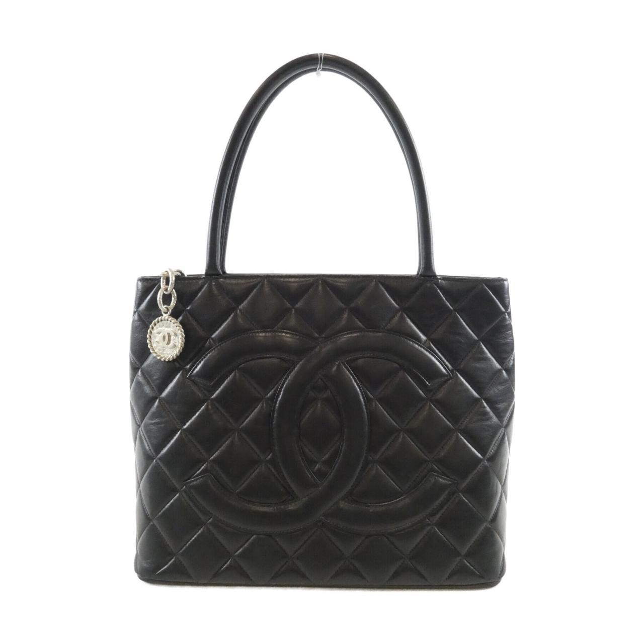Chanel 1804 bag