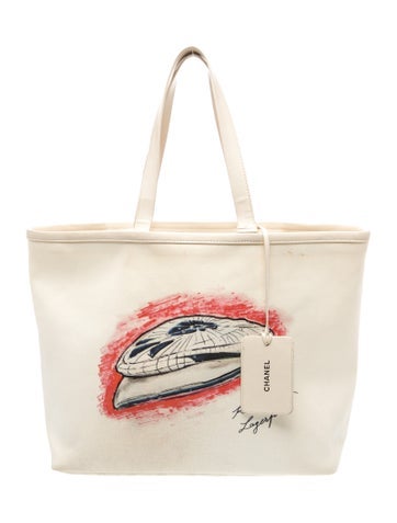 Mobile Art Tote