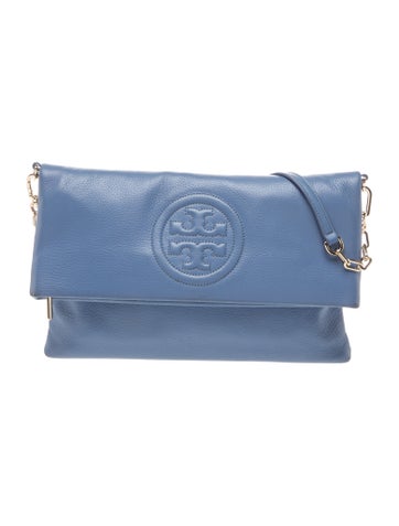 Signature Shoulder Bag