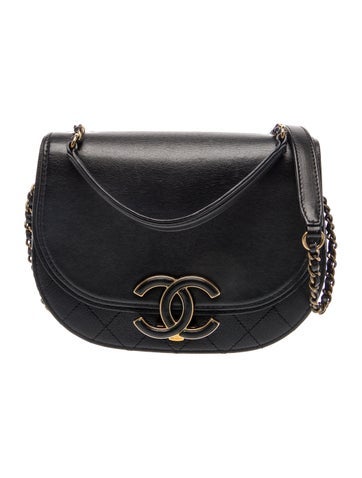 Paris-Rome Quilted Coco Curve Flap Bag