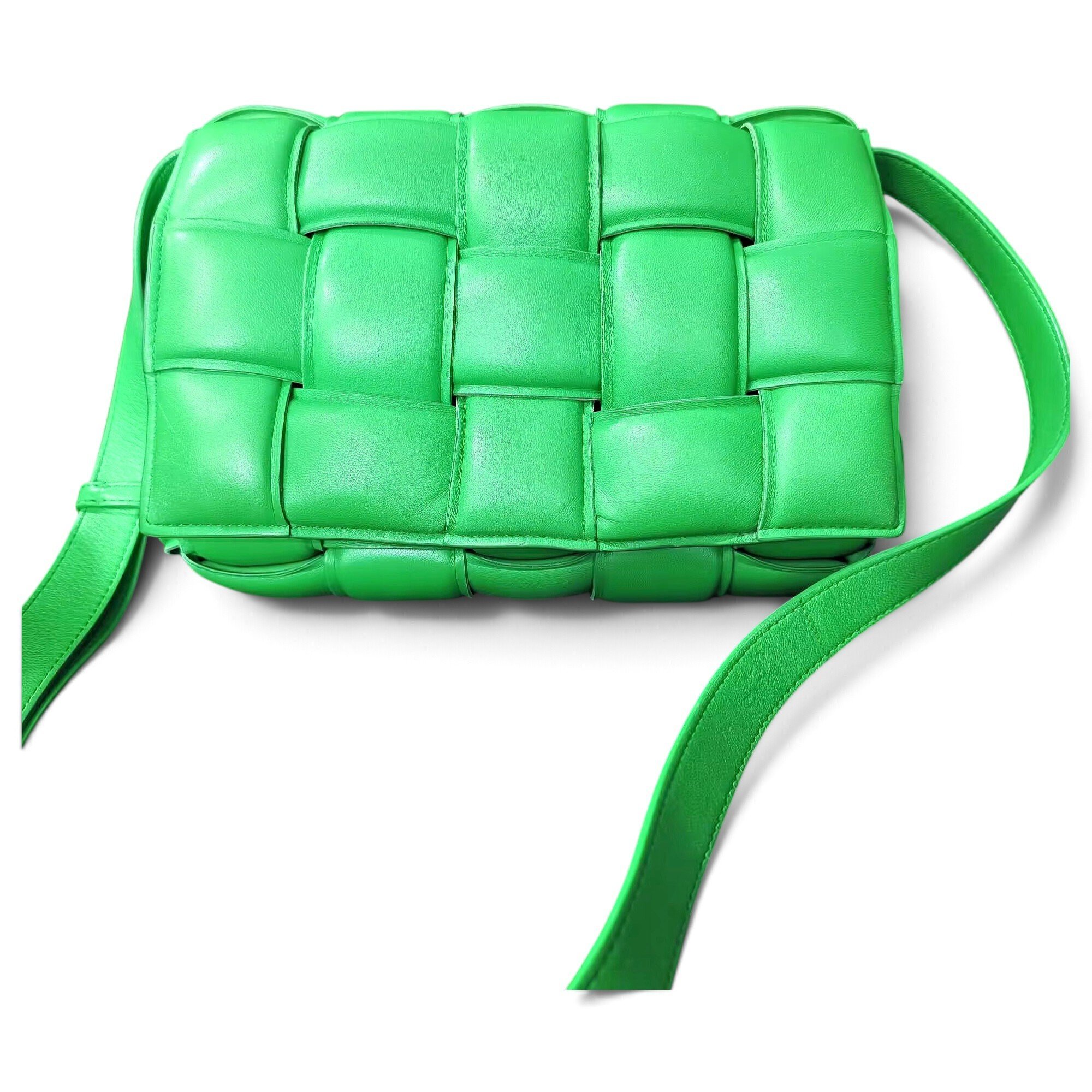 Cassette leather handbag