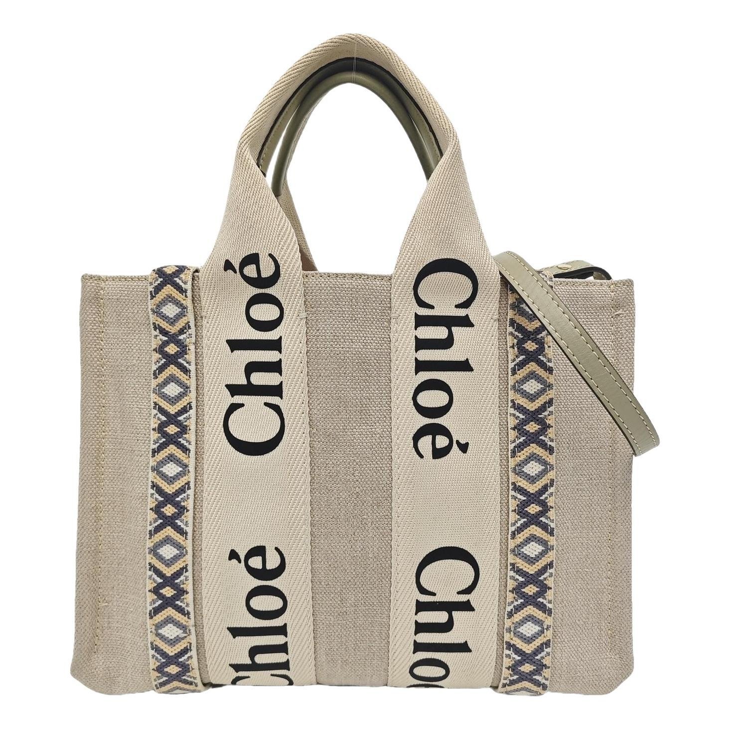 Woody cloth handbag
