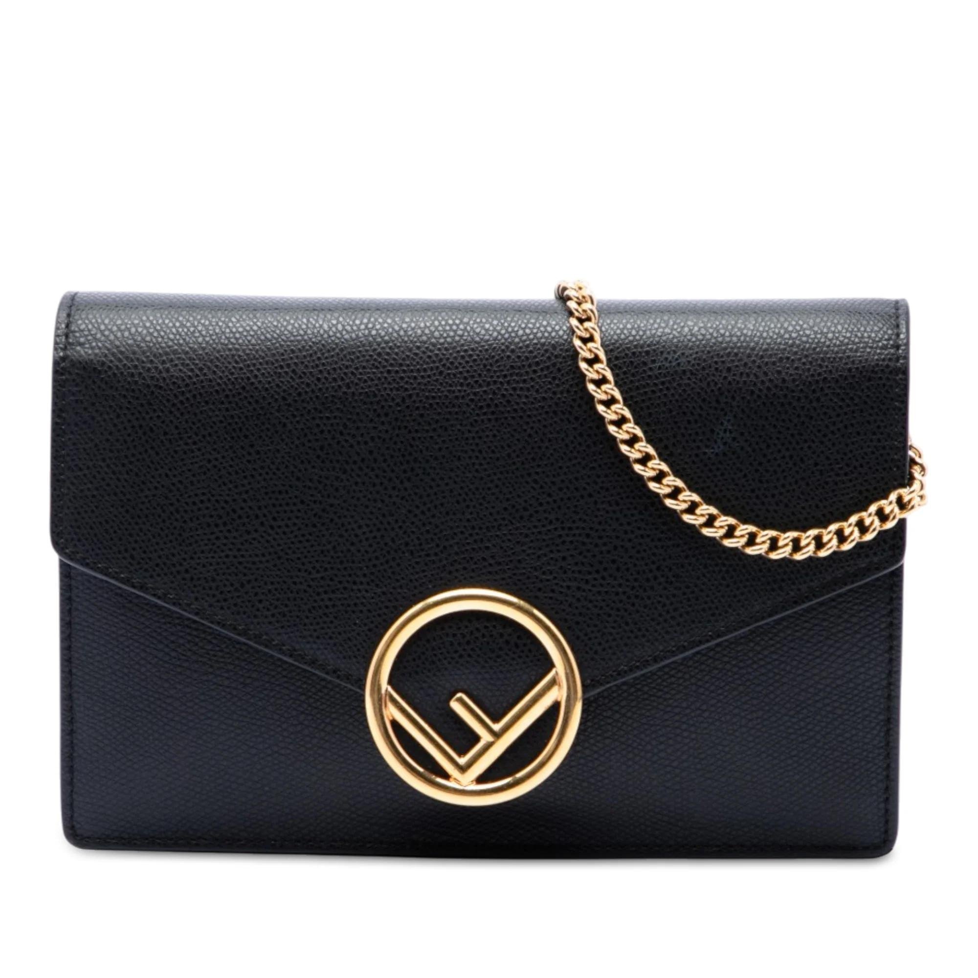 Wallet On Chain leather crossbody bag