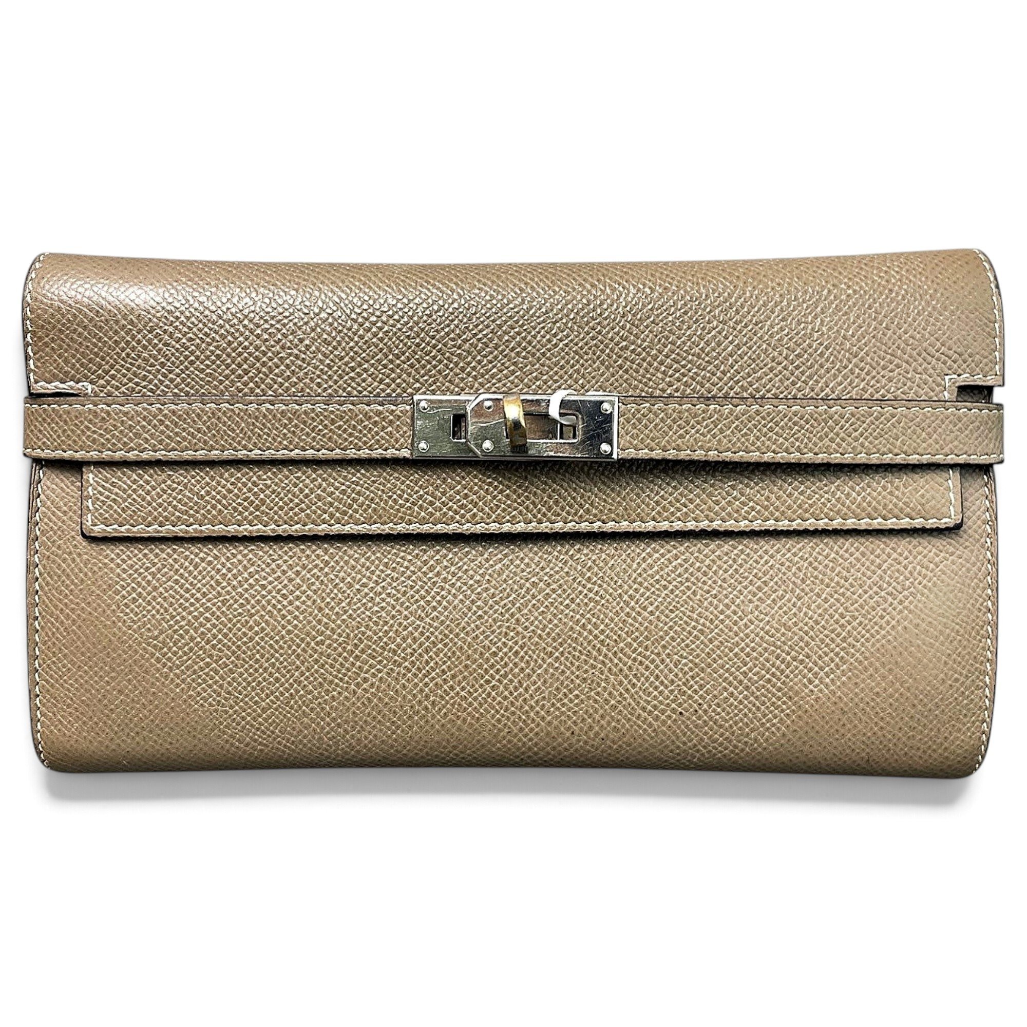 Kelly to go leather clutch bag