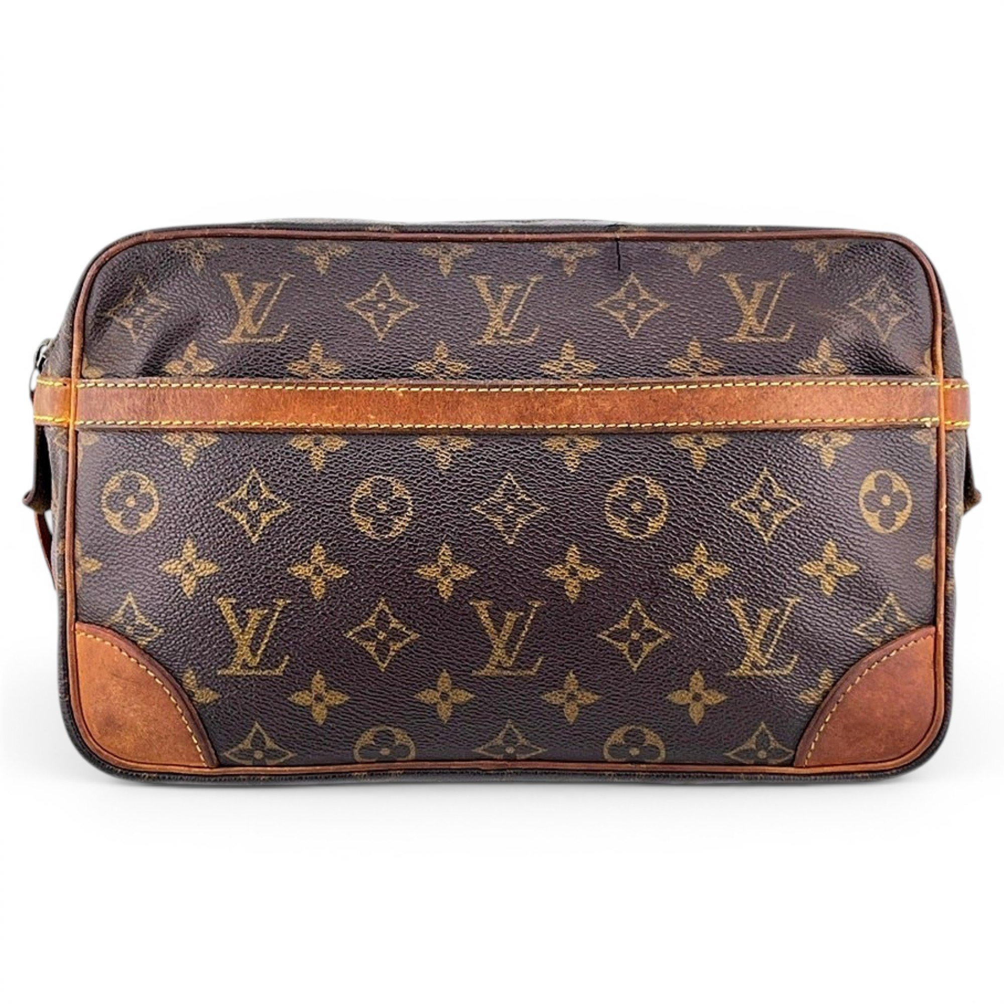Compiegne 28 cloth vanity case