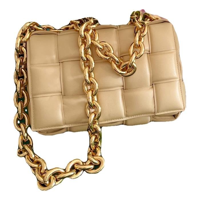Chain Cassette leather handbag