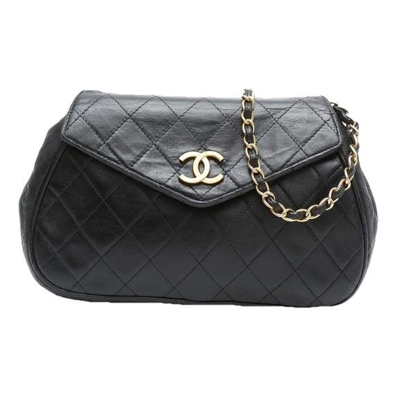 Trendy CC leather handbag