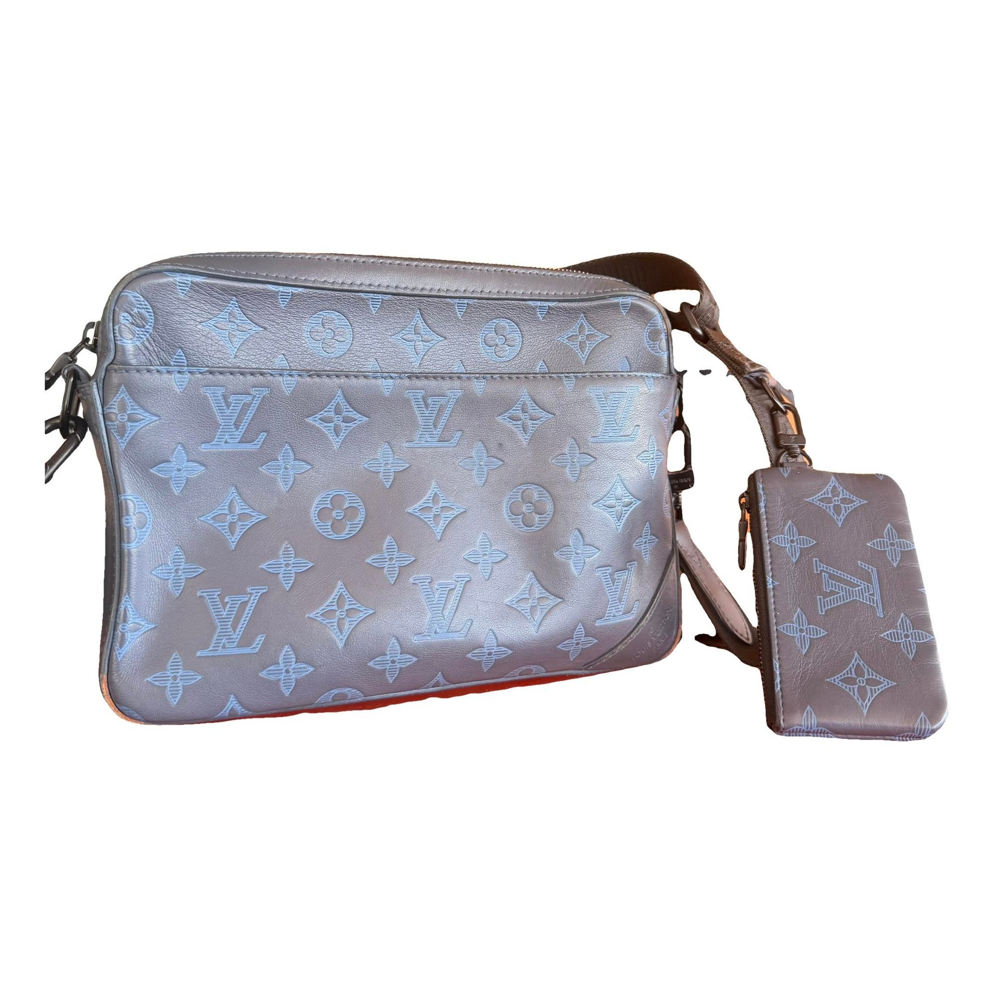 Leather bag