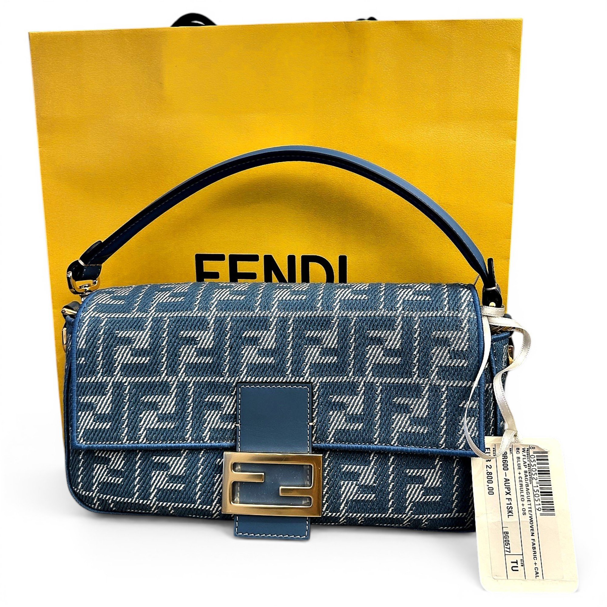 Baguette cloth handbag