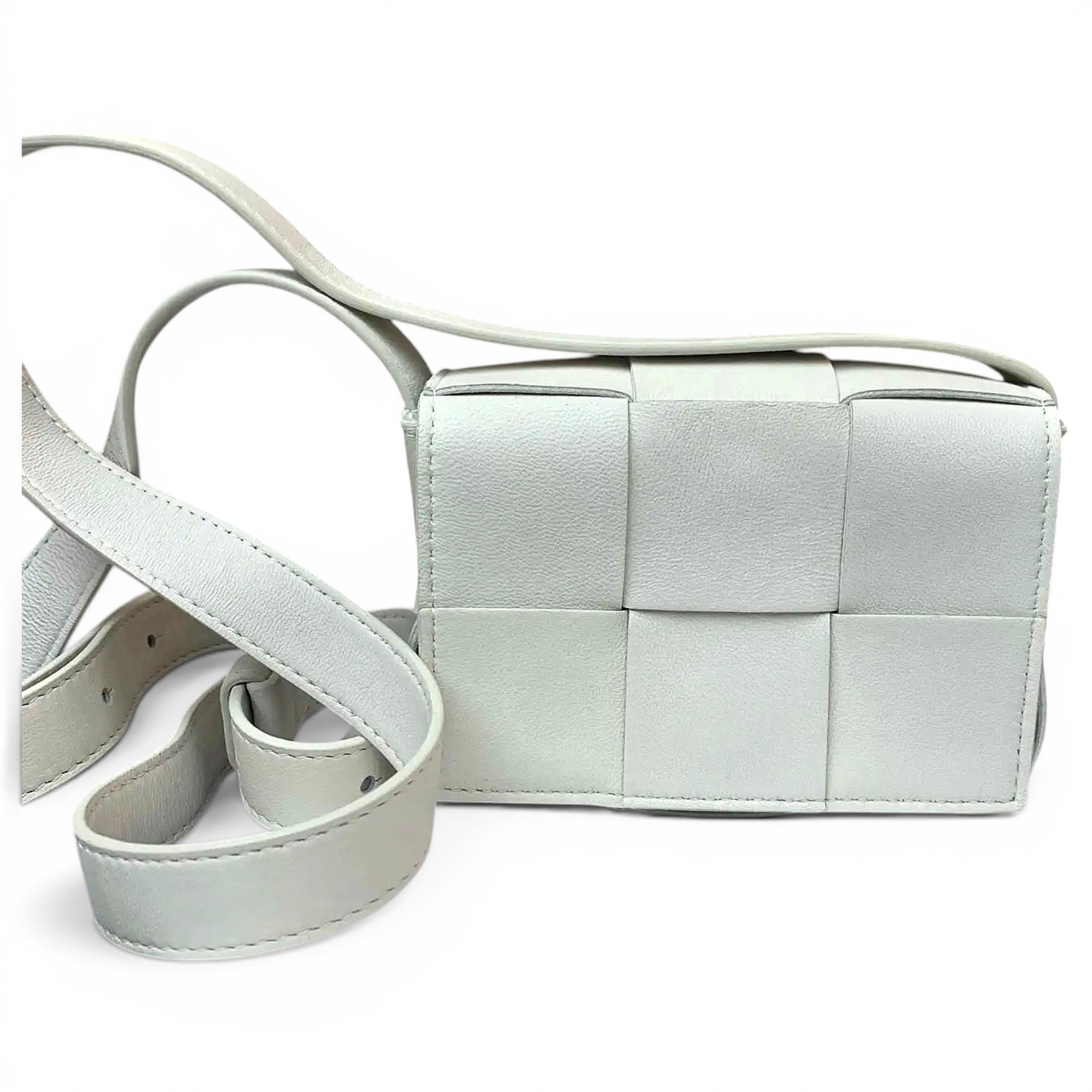 Cassette leather handbag