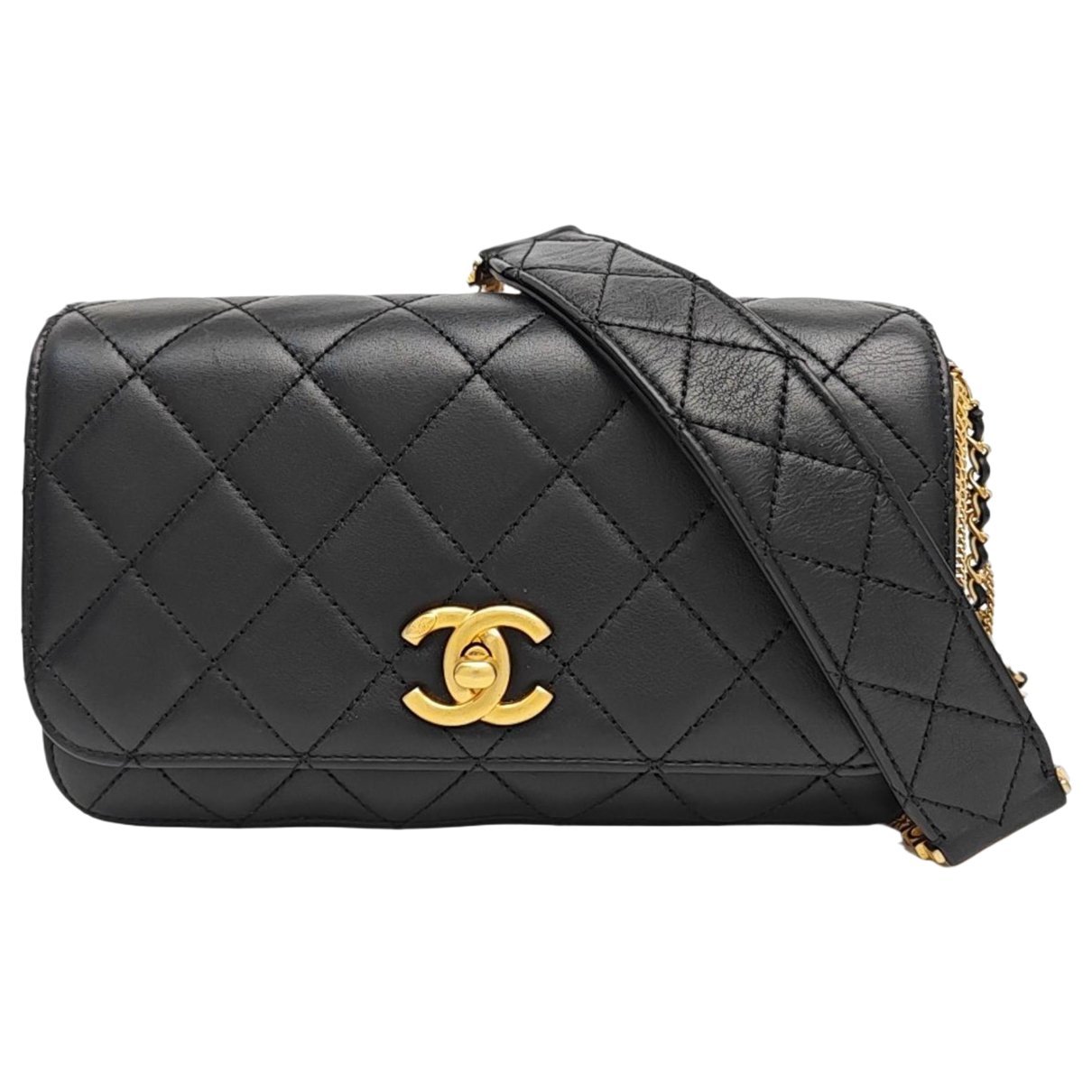 Chanel Leather handbag